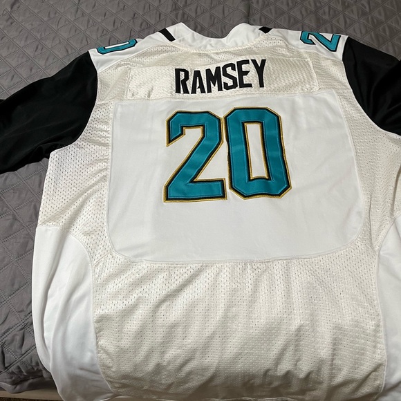 Jersey Jags - Picture 4 of 4